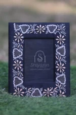 Black Chikankari Photo Frame - Image 3