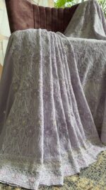 MAUVE PURE & PREMIUM GEORGETTE CHIKANKARI SAREE & BLOUSE - Image 3