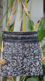 BLACK CHIKANKARI POTLI - Image 2
