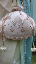 SOFT PINK CHIKANKARI & MUKAISH BATUA - Image 3