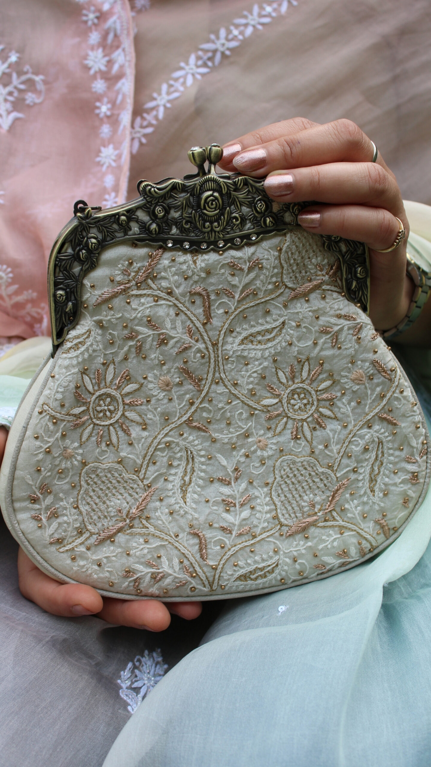23 IVORY CHIKANKARI CLUTCH - Image 1