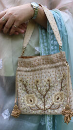 BEIGE ZARDOZI POTLI - Image 2