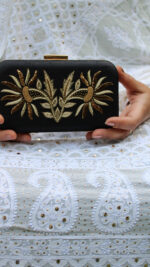 BLACK ZARDOZI & MUKAISH CLUTCH