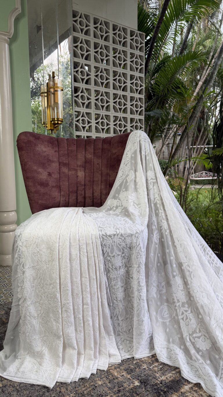 dyeable georgette chikankari saree