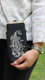 BLACK CHIKANKARI MOBILE POUCH - Image 2