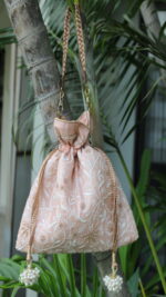SOFT PEACH CHIKANKARI POTLI