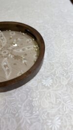 BEIGE CHIKANKARI WOODEN ROUND TRAY - Image 3
